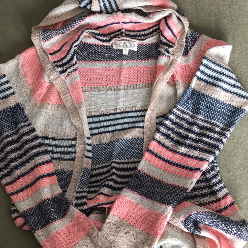 Cute cardigan!